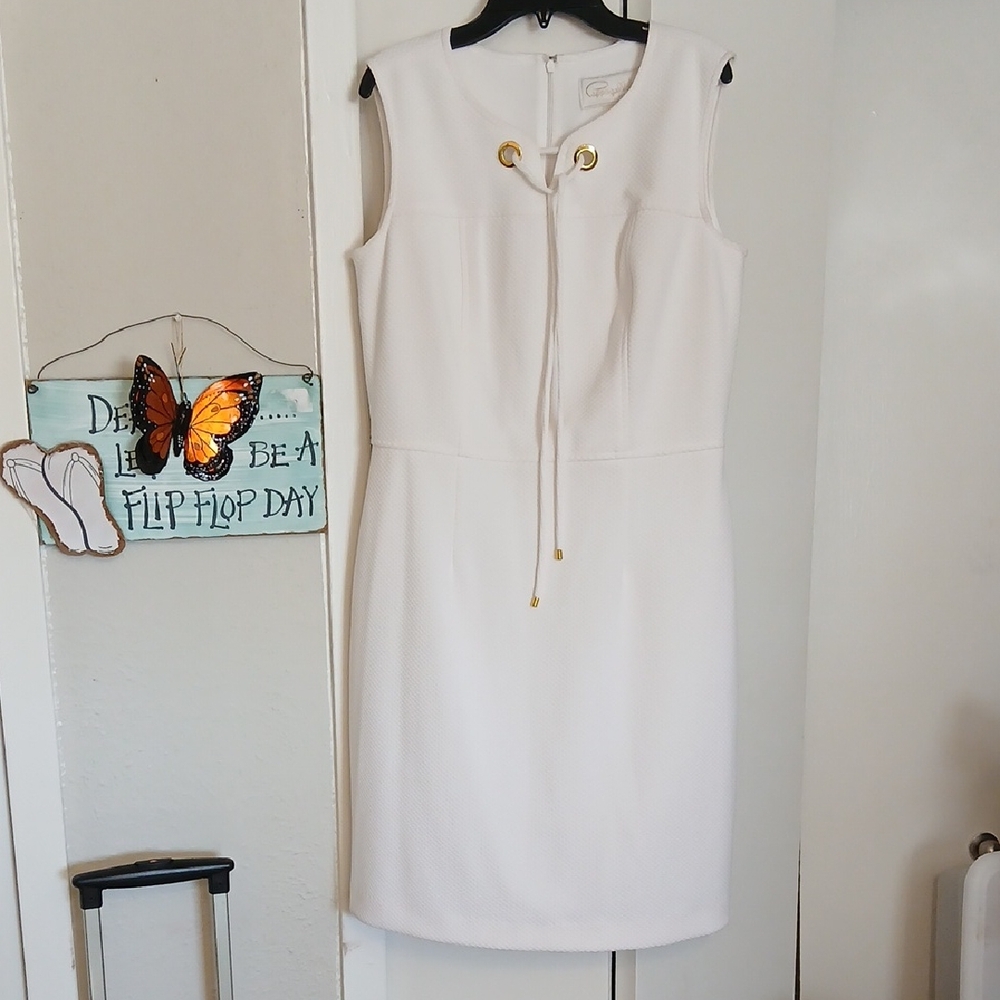 Pappagallo White Sleeveless Midi Dress with Gold Accents